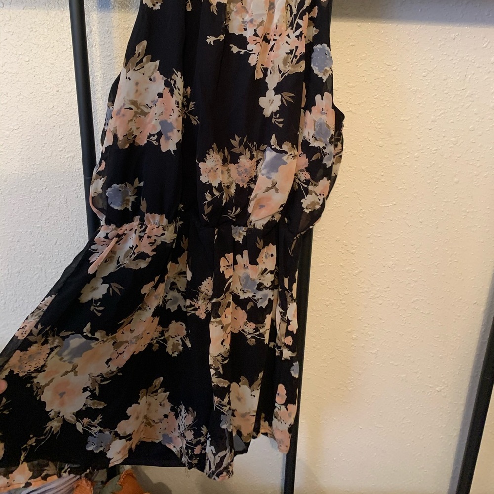 Beautiful Multi Color Romper - Picture 2 of 3